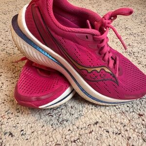 Saucony Women's Hot Pink and Blue Accent Running Shoes